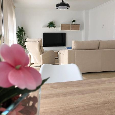 La Colonia Beach House อากีลัส ภายนอก รูปภาพ